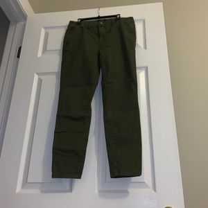 Army green skinny jeggings